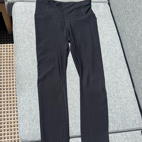Lululemon full length size 6 leggings - Picture 2 of 3